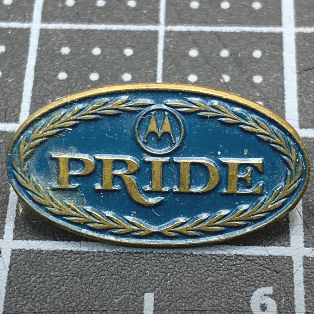 2-Pin Lot Motorola Pride‎ & Six Sigma And Beyond Lapel Pins Vintage